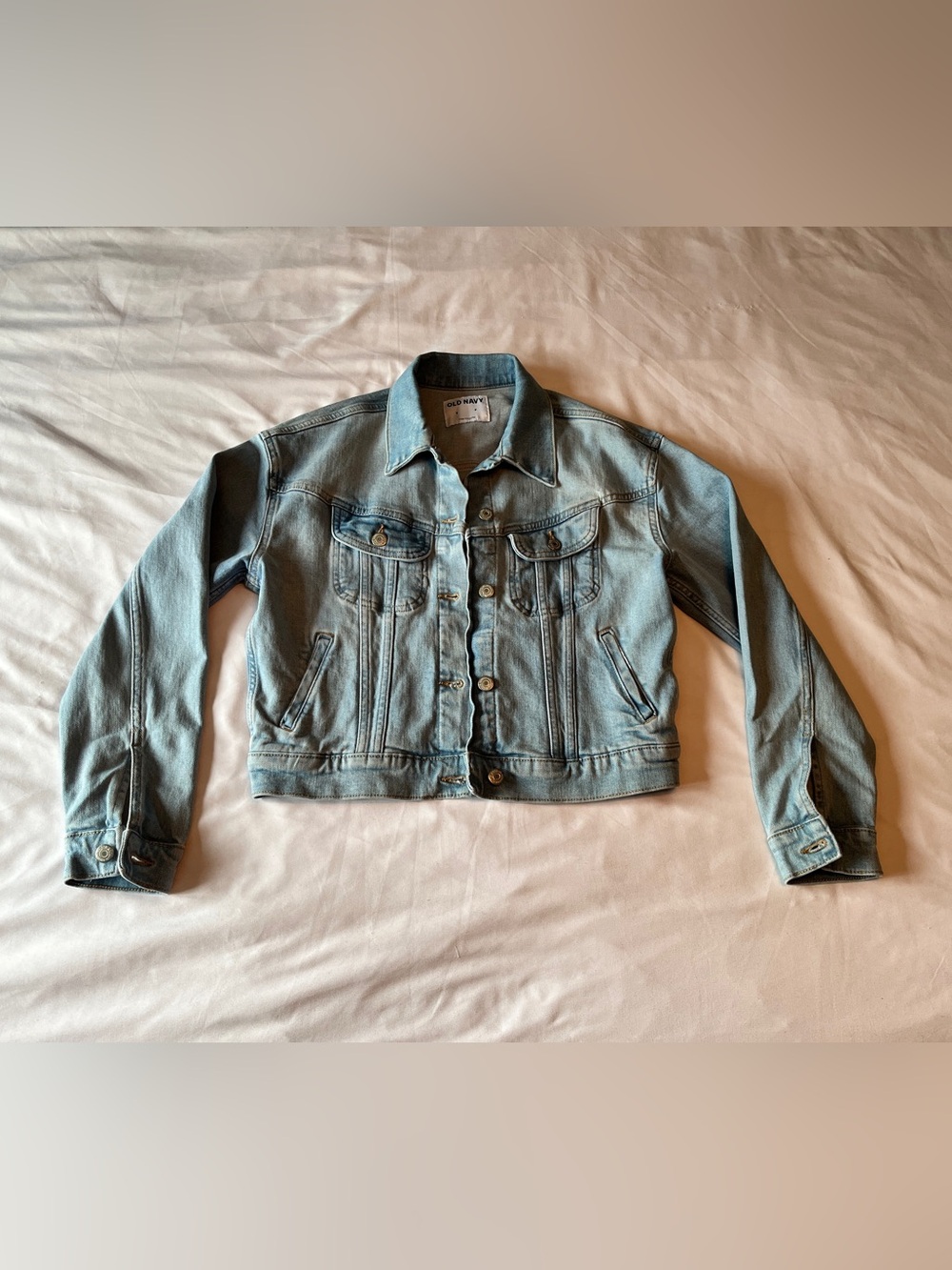 Old Navy Light Wash Denim Jacket – Small – Excellent Condition
